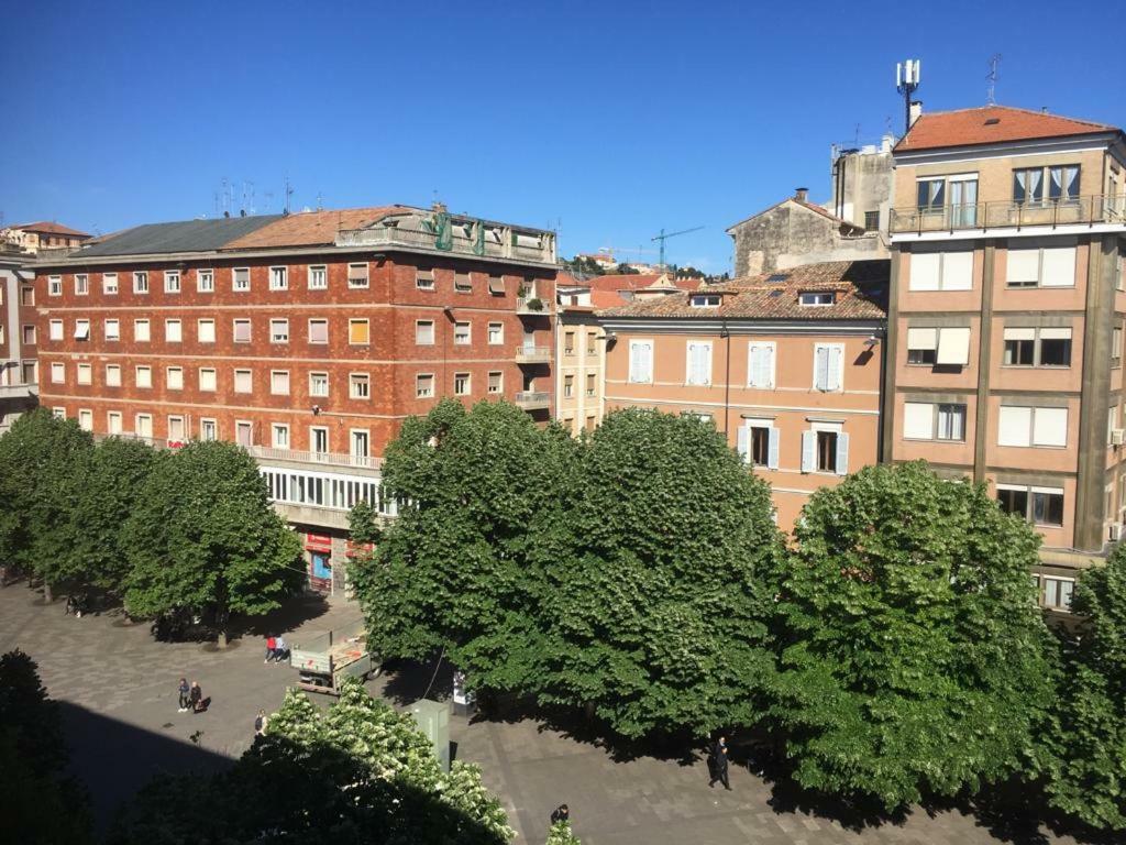 Roma Rooms Ancona Exterior foto